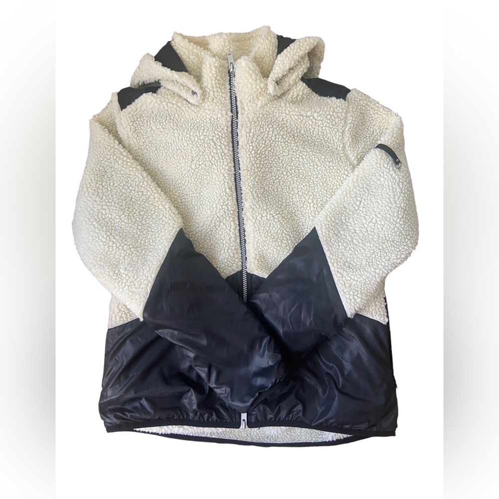 Horze Equestrian riding fleece front zip with detachable snap hood. Vintage
